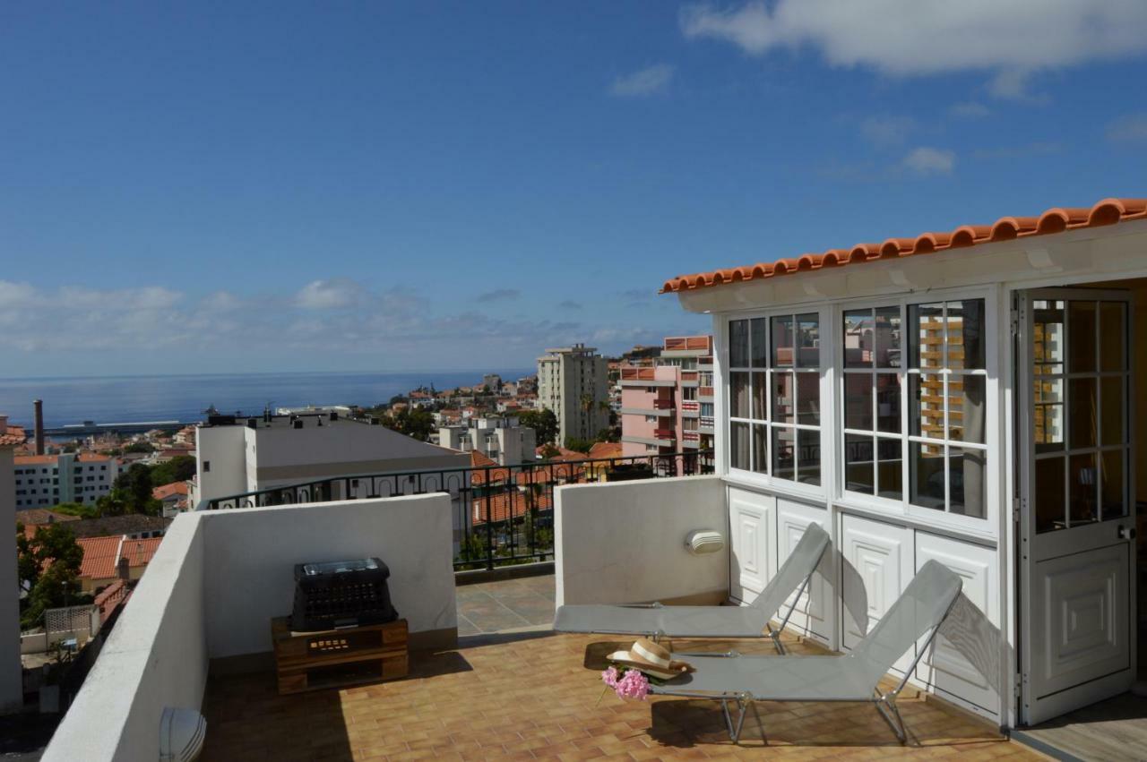 Top Floor With Balcony In Funchal Ngoại thất bức ảnh